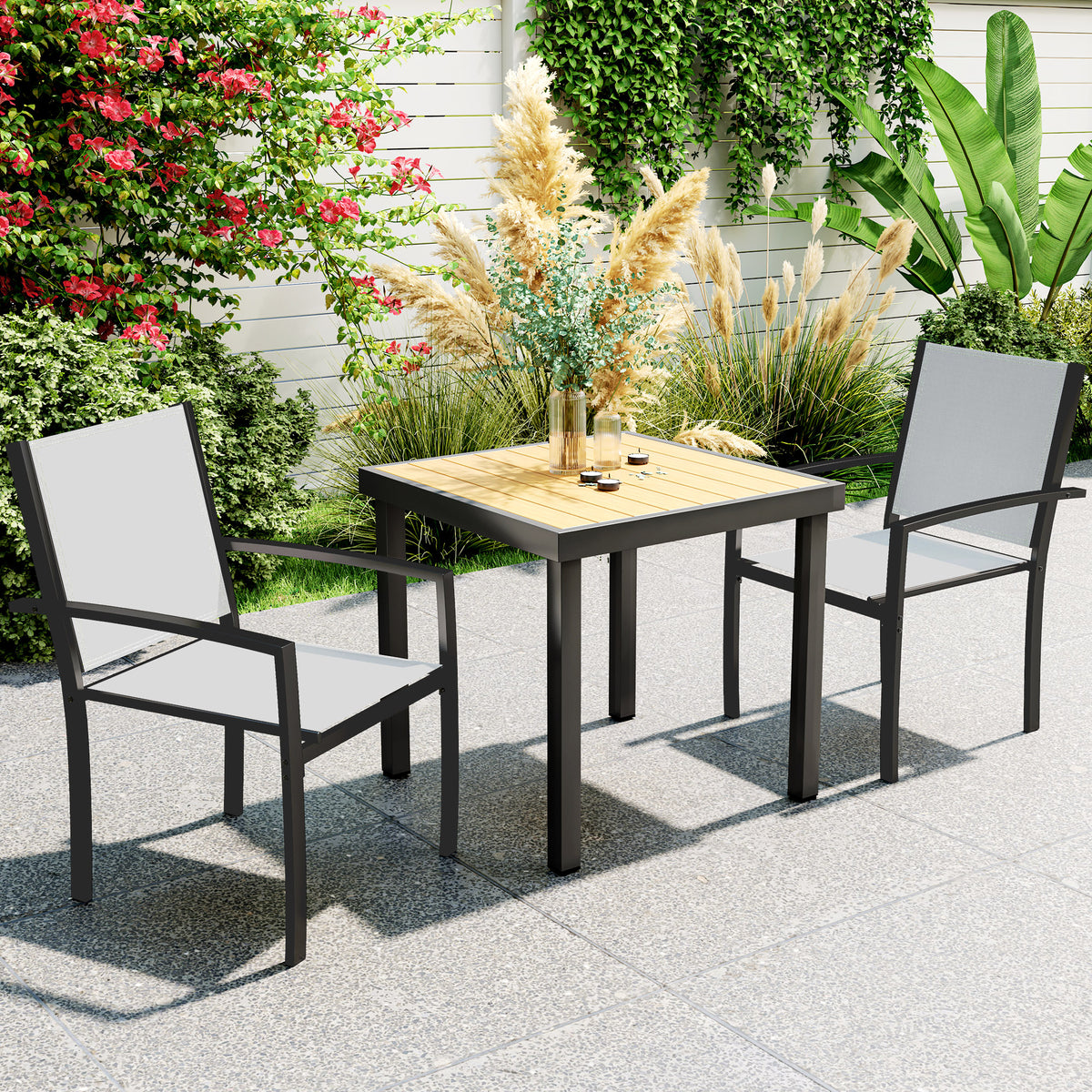 Lot de 2 chaises de jardin chaises empilables d'extérieur avec accoudoirs, cadre en acier 60 x 65 x 85 cm gris clair