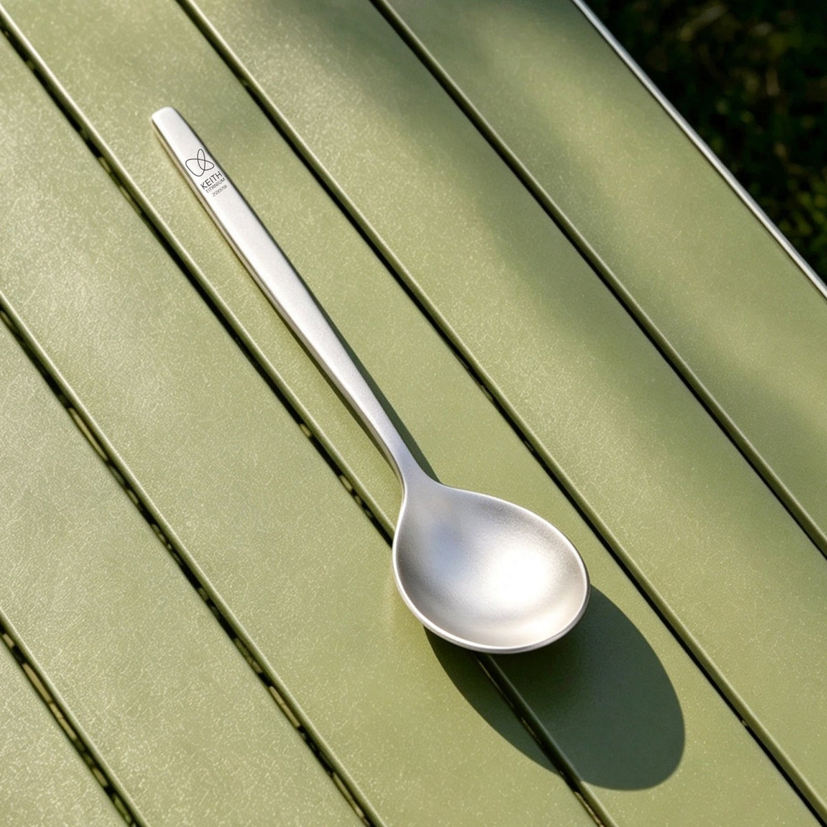 Couverts de Table en Titane