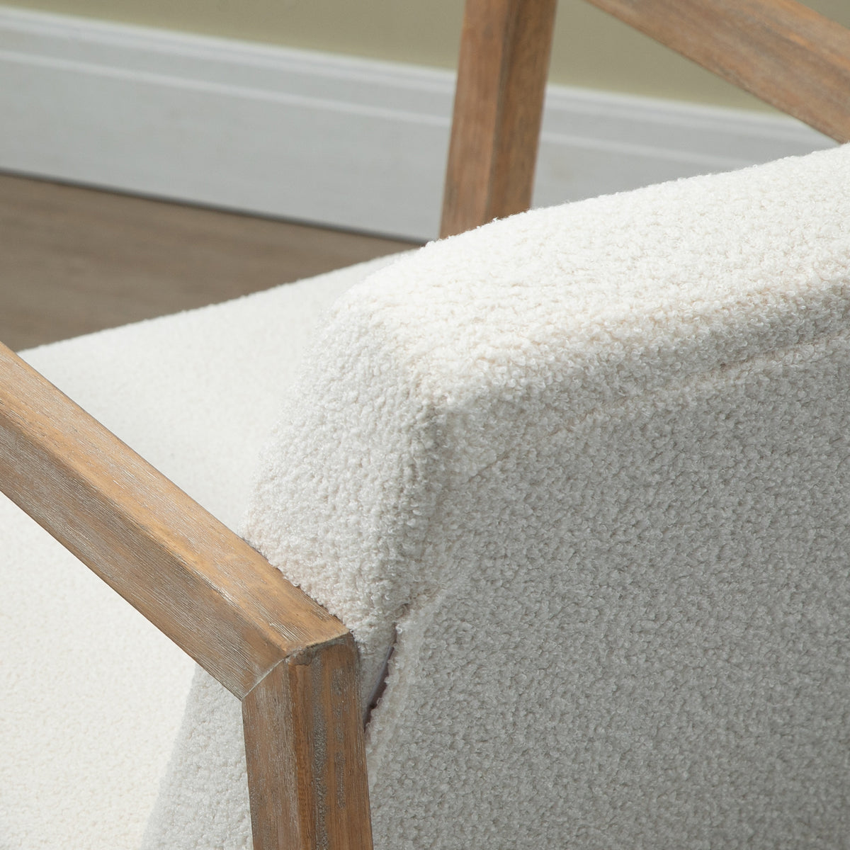 Fauteuil à bascule fauteuil allaitement rocking chair en tissu effet laine bouclée avec pieds en bois massif