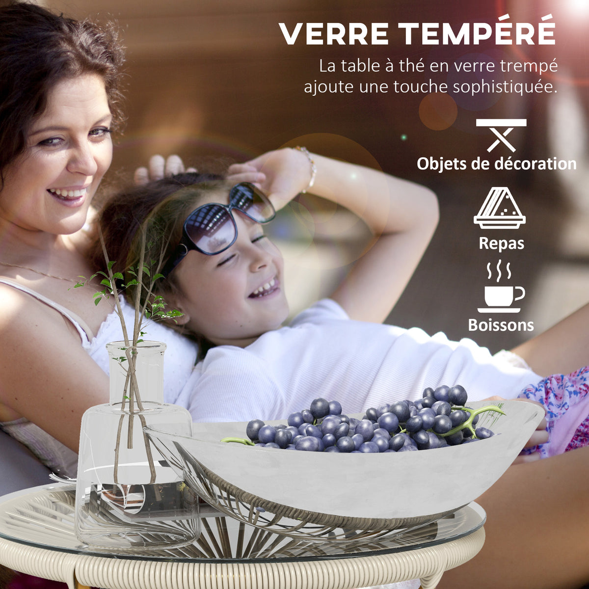 Table basse ronde de jardin en résine aspect rotin métal et plateau verre trempé Ø 50 x 50 cm crème